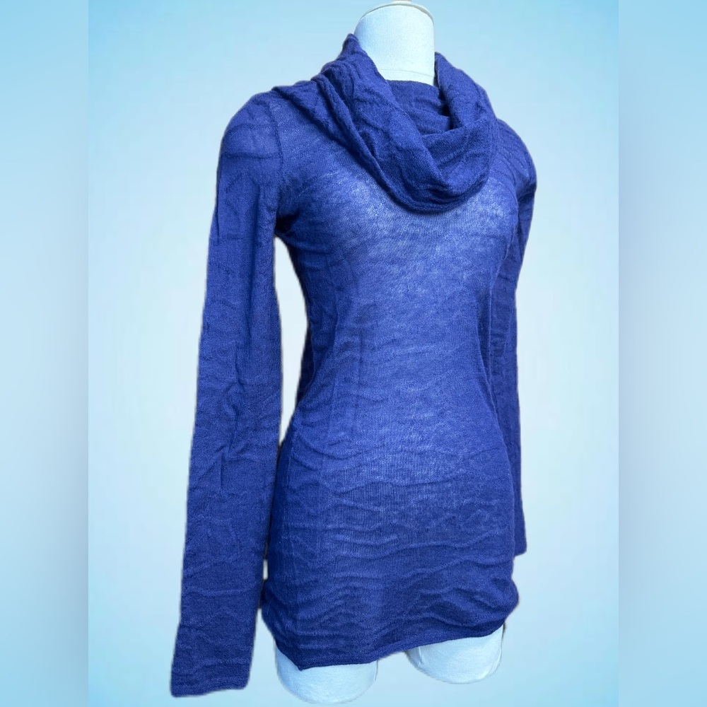 Textured purple Turtle neck sweater